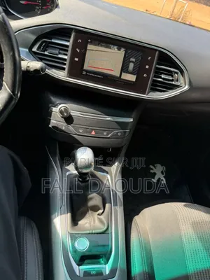 Peugeot 308 2018 Gris