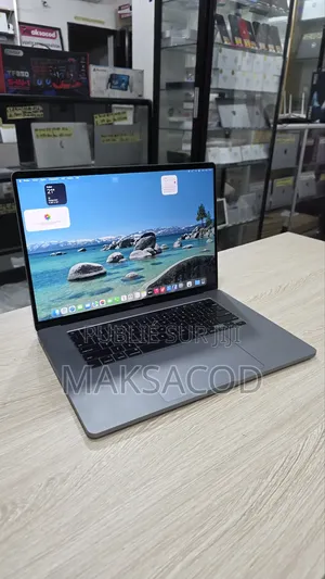 Ordinateur Portable Apple MacBook Pro 2019 32GB Intel Core I9 SSD 512GB