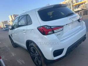 Mitsubishi Outlander 2021 Blanc