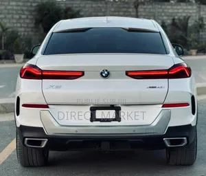 BMW X6 xDrive40i 2021 Blanc