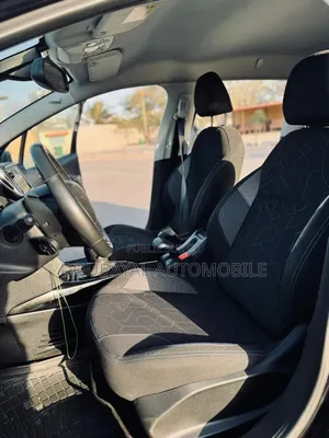 Peugeot 2008 2018 Blanc