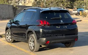 Peugeot 2008 2018 Blanc