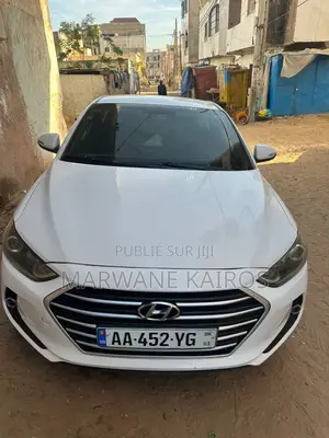 Hyundai Avante 2016 Blanc