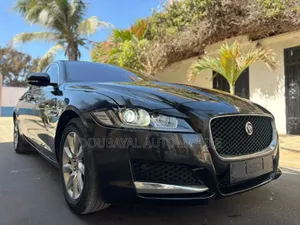 Jaguar XF 2017 Blanc