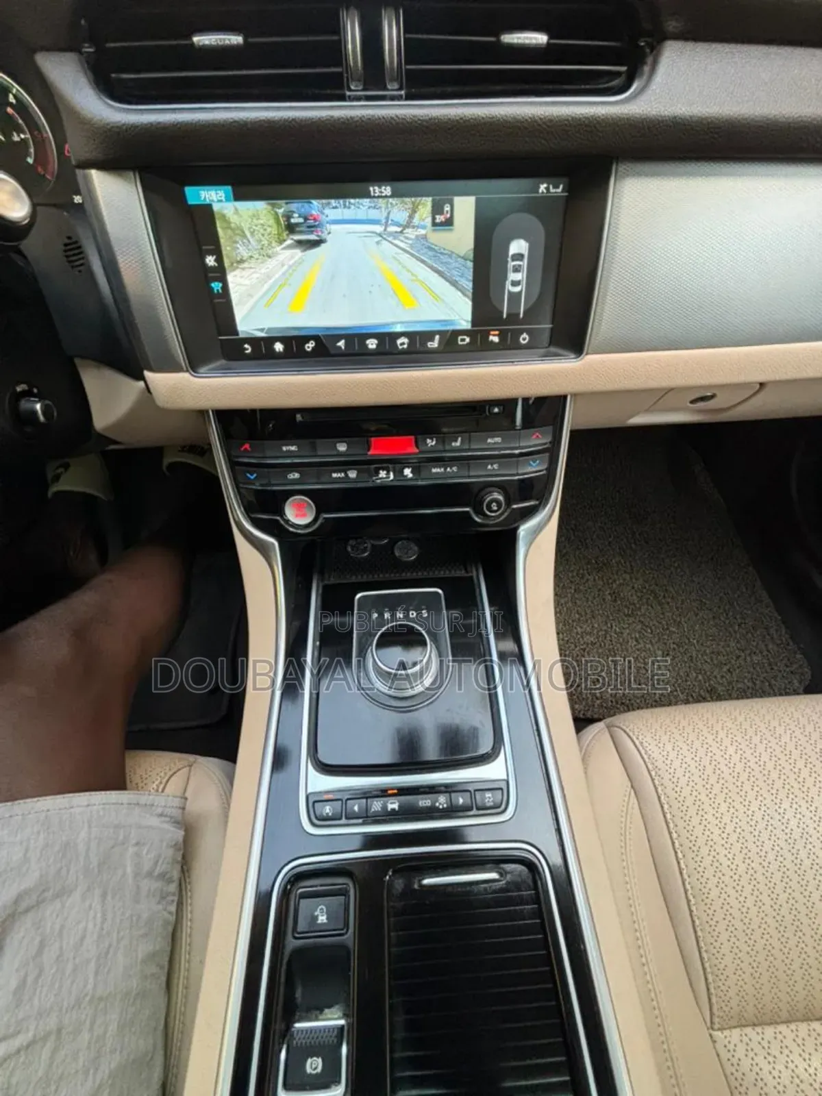 Jaguar XF 2017 Blanc