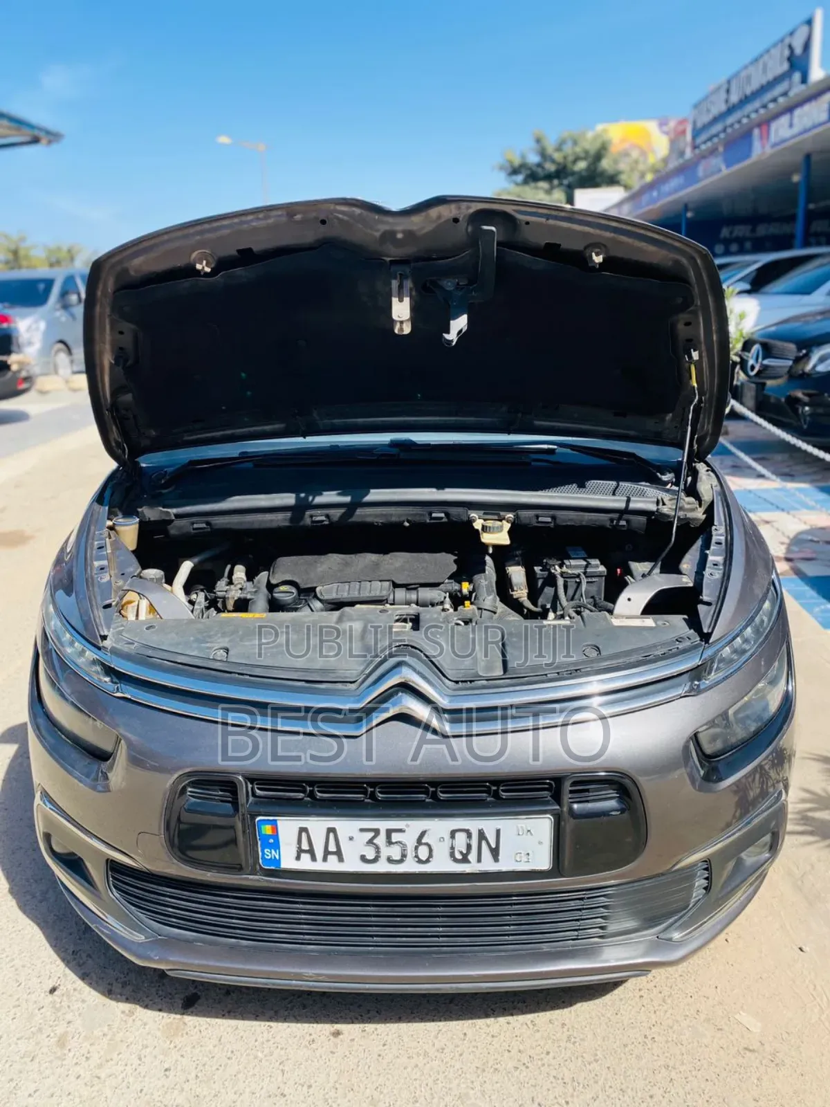 Citroen C4 2018 Gris