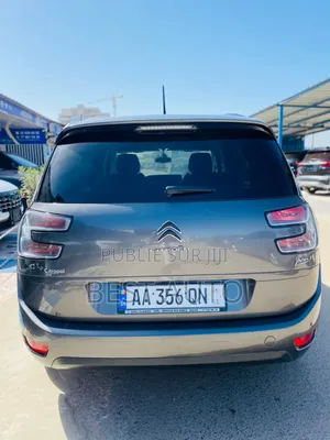 Citroen C4 2018 Gris