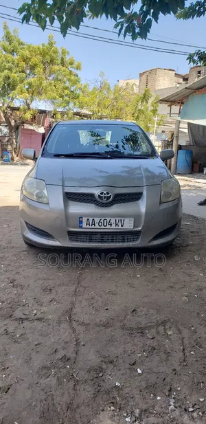 Toyota Auris 2009 Gris