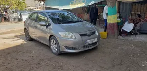 Toyota Auris 2009 Gris