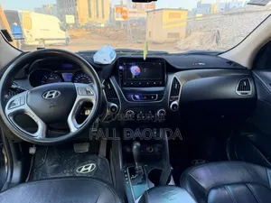 Hyundai Tucson 2013 Black