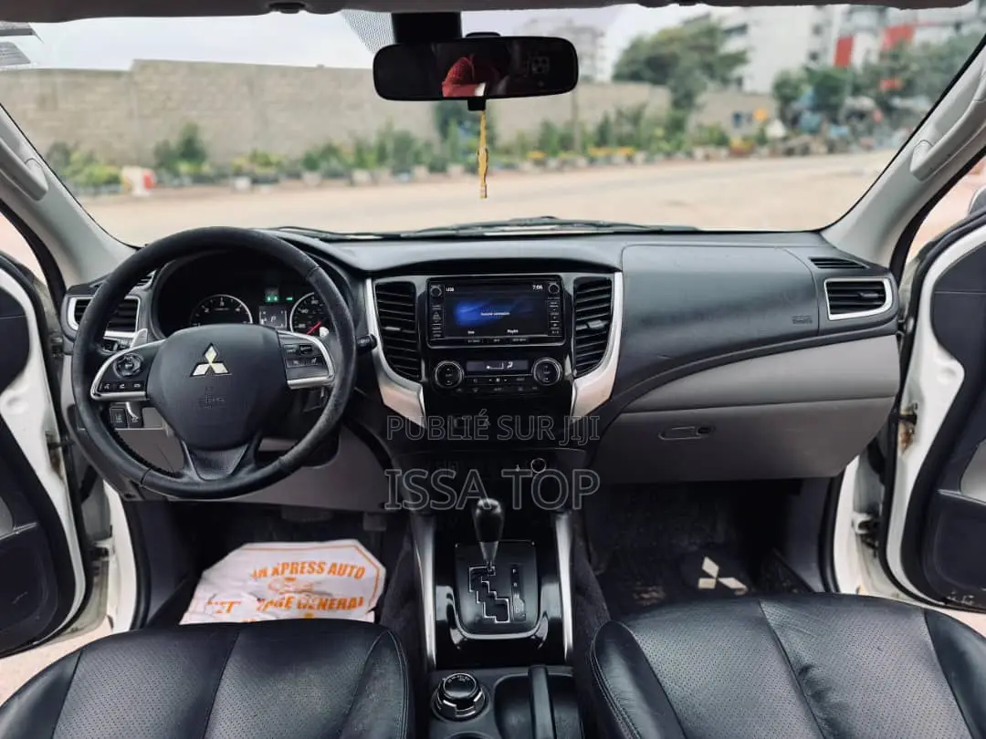 Mitsubishi L200 2017 Blanc