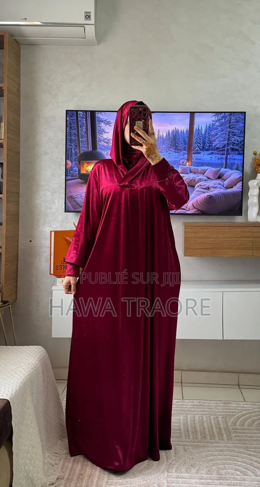 Je Vent Des Habits De Qualité Venant De Maroc Et Doubaï