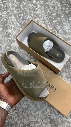 Zara Slippers