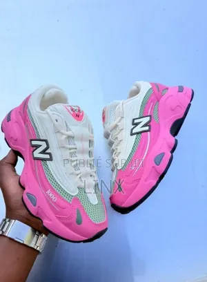 New Balance 1000 Rose