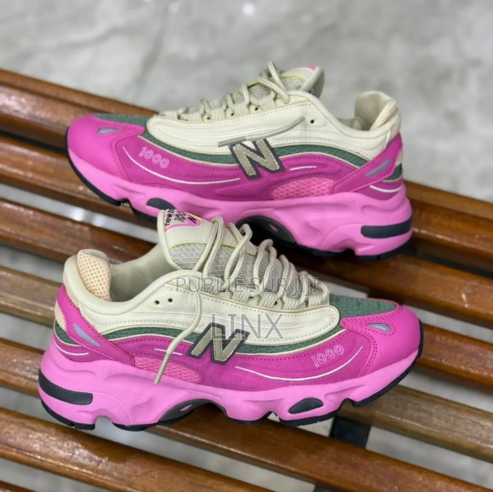 New Balance 1000 Rose