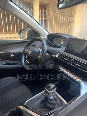 Peugeot 5008 2018 Black