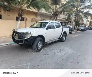 Mitsubishi L200 2008 Blanc