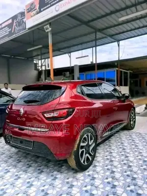Renault Clio 2018 Rouge