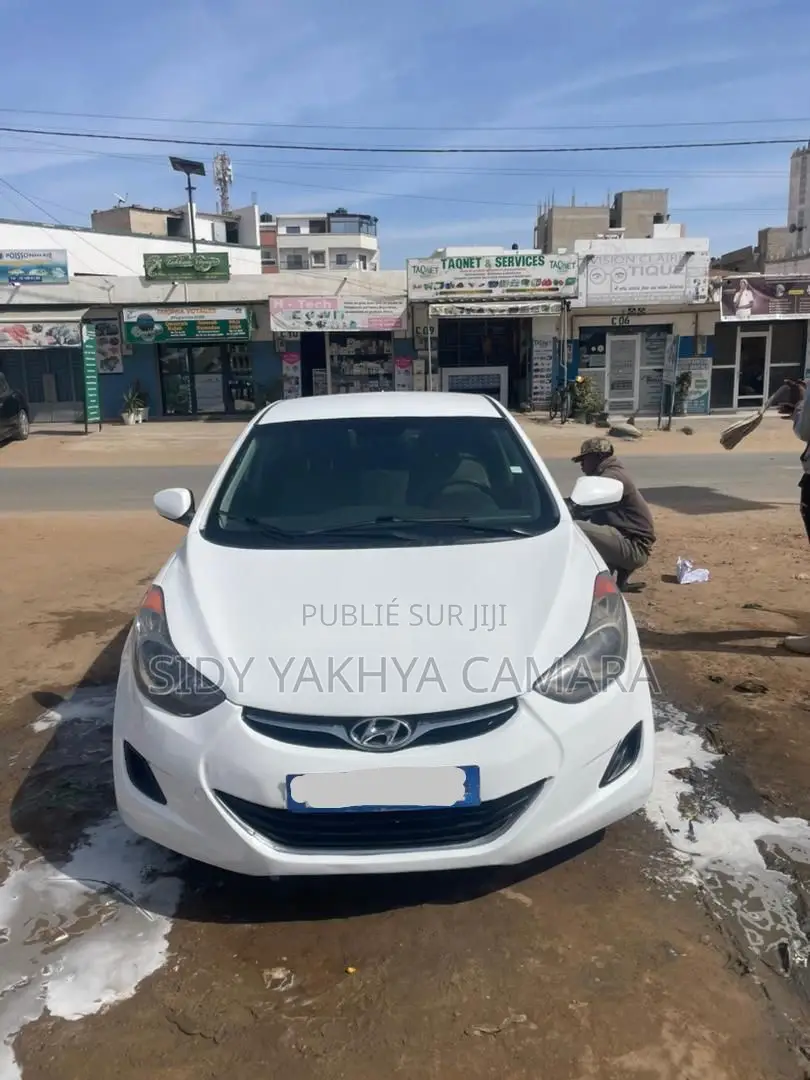Hyundai Elantra 2013 Blanc