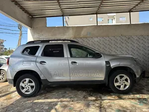 Renault Duster 2020 Gris