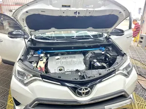 Toyota RAV4 2018 Blanc