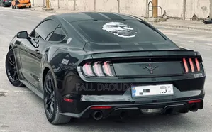 Ford Mustang 2016 Black