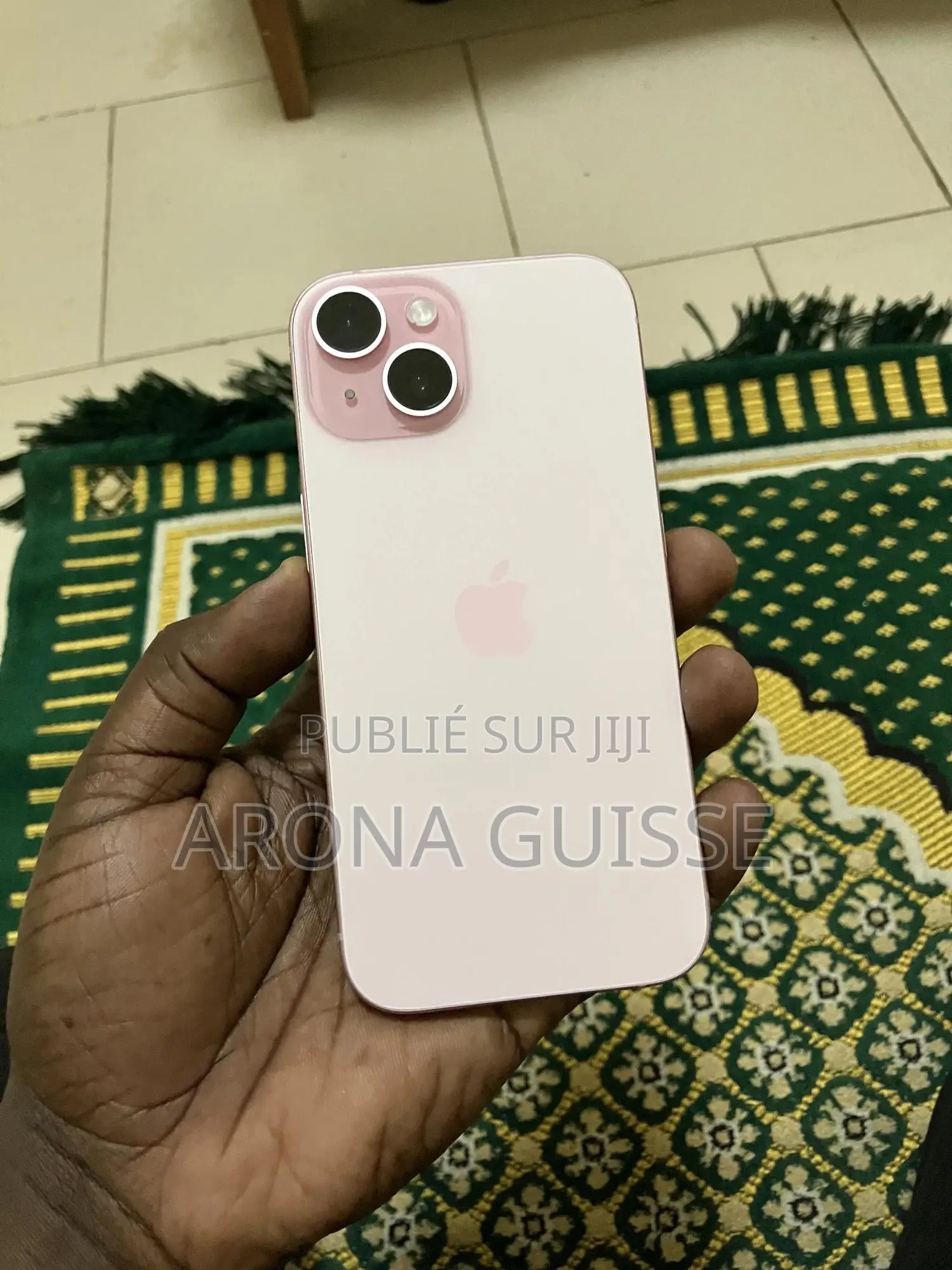 Apple iPhone 15 128 GB Rose