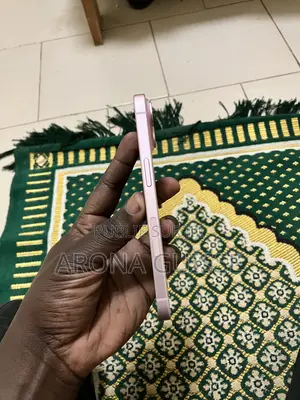 Apple iPhone 15 128 GB Rose