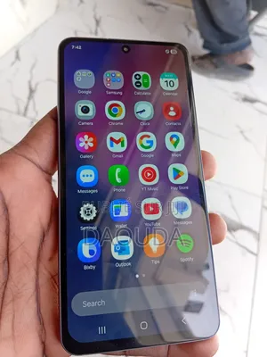 New Samsung Galaxy S21 5G 128 GB Black