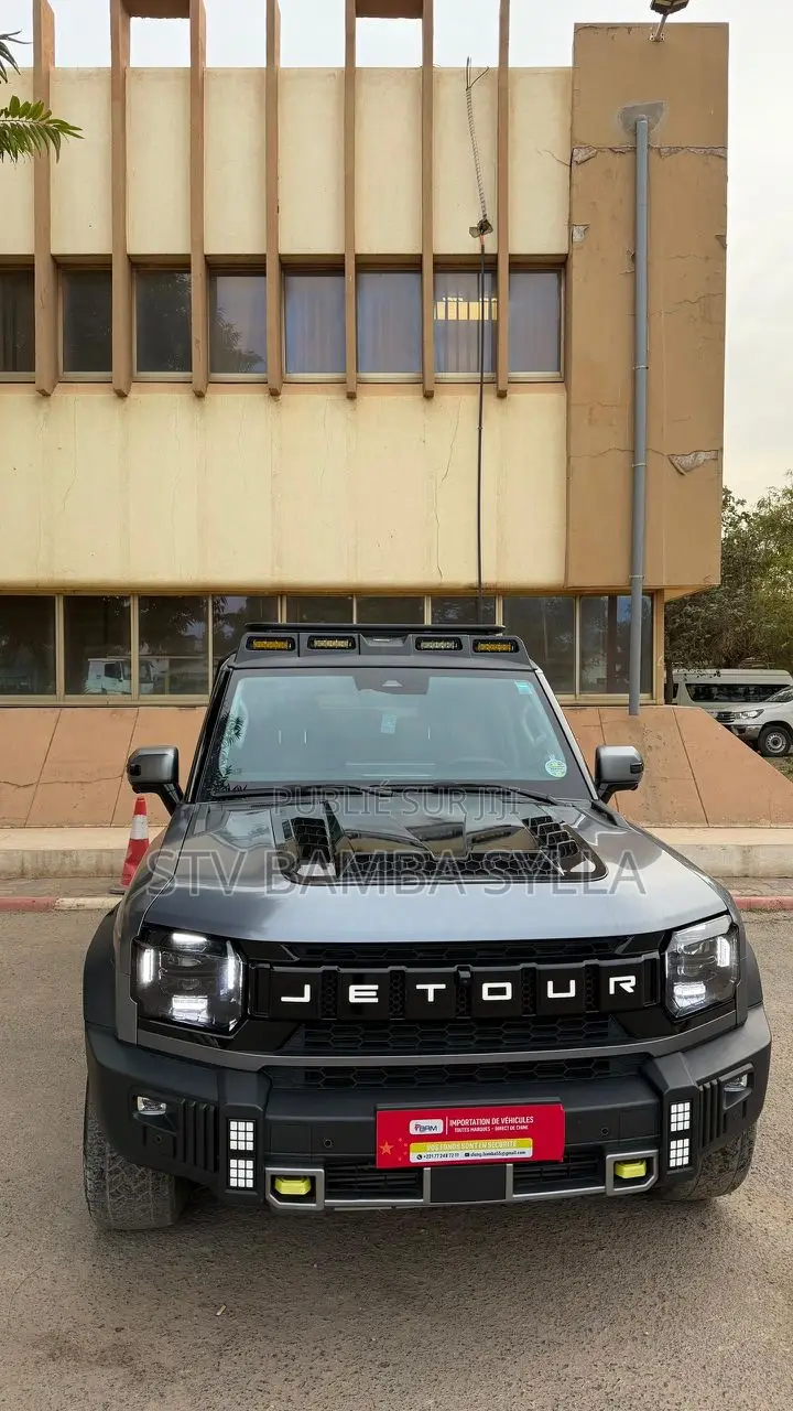 New Jetour T2 2.0 Petrol AWD 2023 Beige