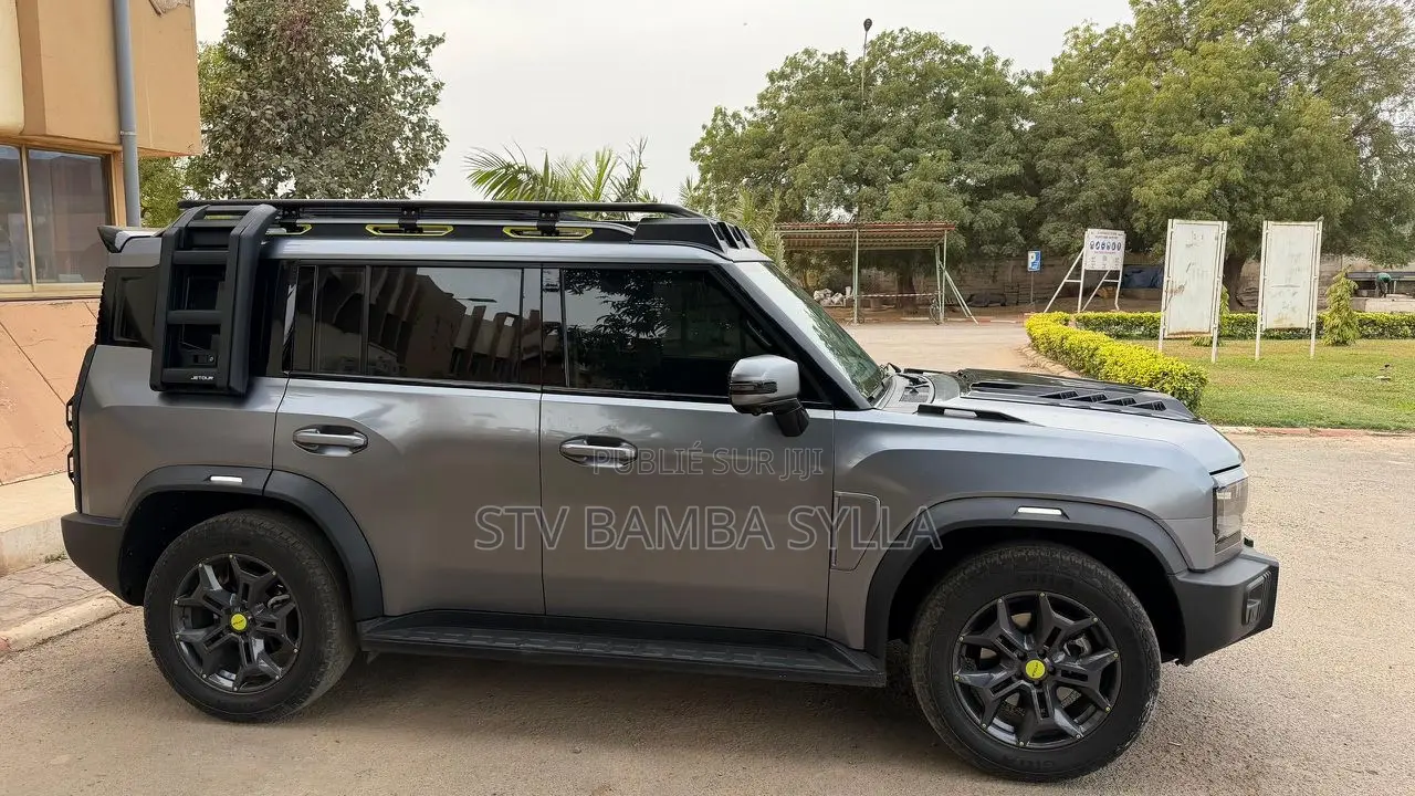 New Jetour T2 2.0 Petrol AWD 2023 Beige