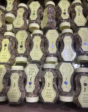 Vante Tou Les Façons De Thiouraye Et Parfum