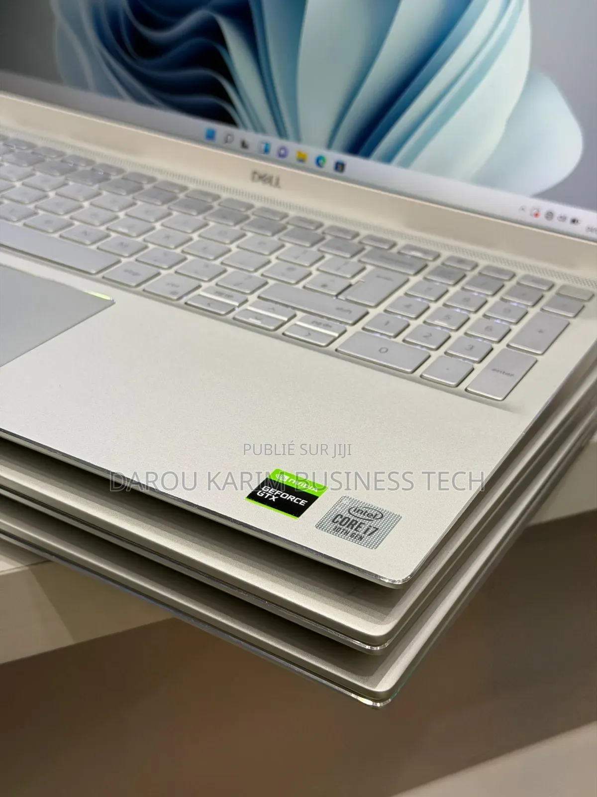 New Ordinateur Portable Dell Inspiron 15 16GB Intel Core I7 SSD 512GB