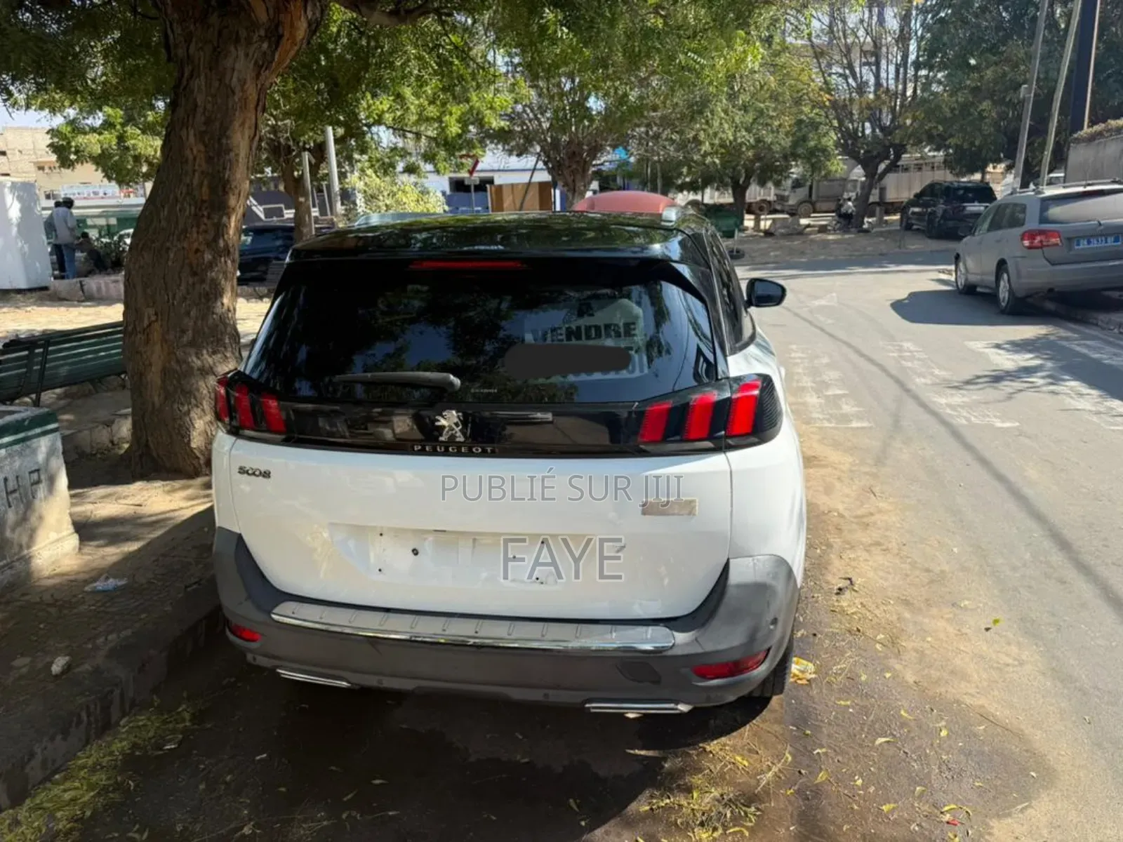 Peugeot 5008 1.6 BlueHDi 120 2017 Black