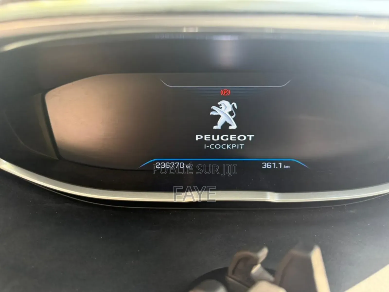 Peugeot 5008 1.6 BlueHDi 120 2017 Black