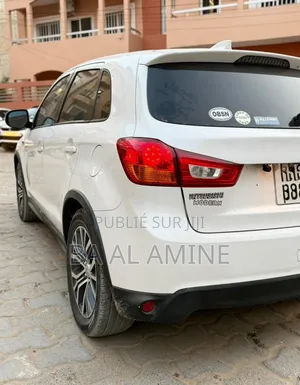 Mitsubishi Outlander 2.0 PHEV AWD 2017 Blanc