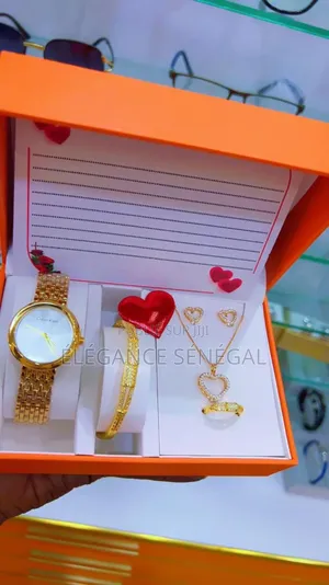 Coffret Cadeau Montre Femme- Collier-bague-boucles-bracelet