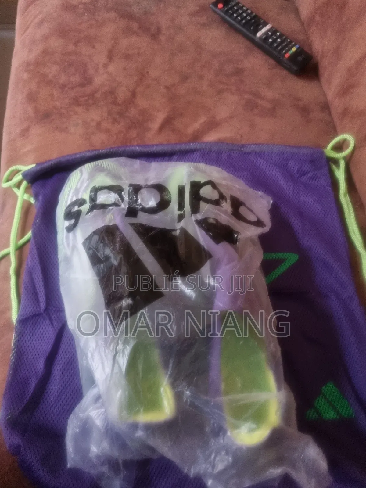 Crampons Adidas Original Neuf Jamais Utiliser