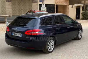 Peugeot 308 2020 Bleu