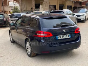 Peugeot 308 2020 Bleu