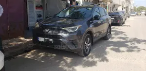 Toyota RAV4 LE 4dr SUV AWD (2.5L 4cyl 6A) 2018 Black