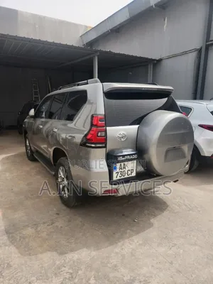 Toyota Land Cruiser Prado 2020 Marron