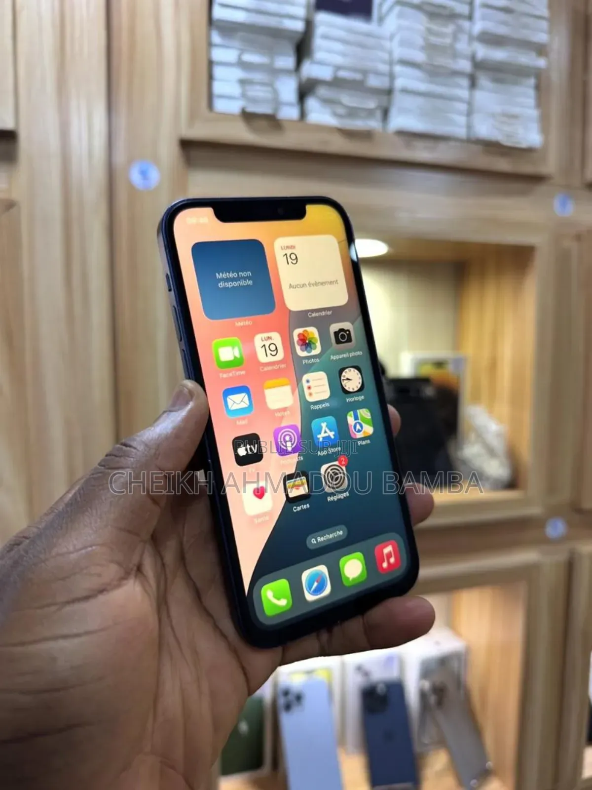 Neuf Apple iPhone 12 128 GB Bleu