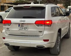 Jeep Grand Cherokee Summit 4dr 4x4 2017 Blanc