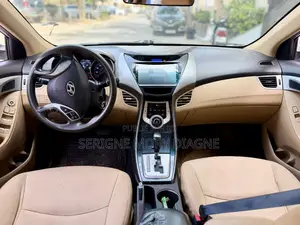 Hyundai Elantra 2013 Blanc