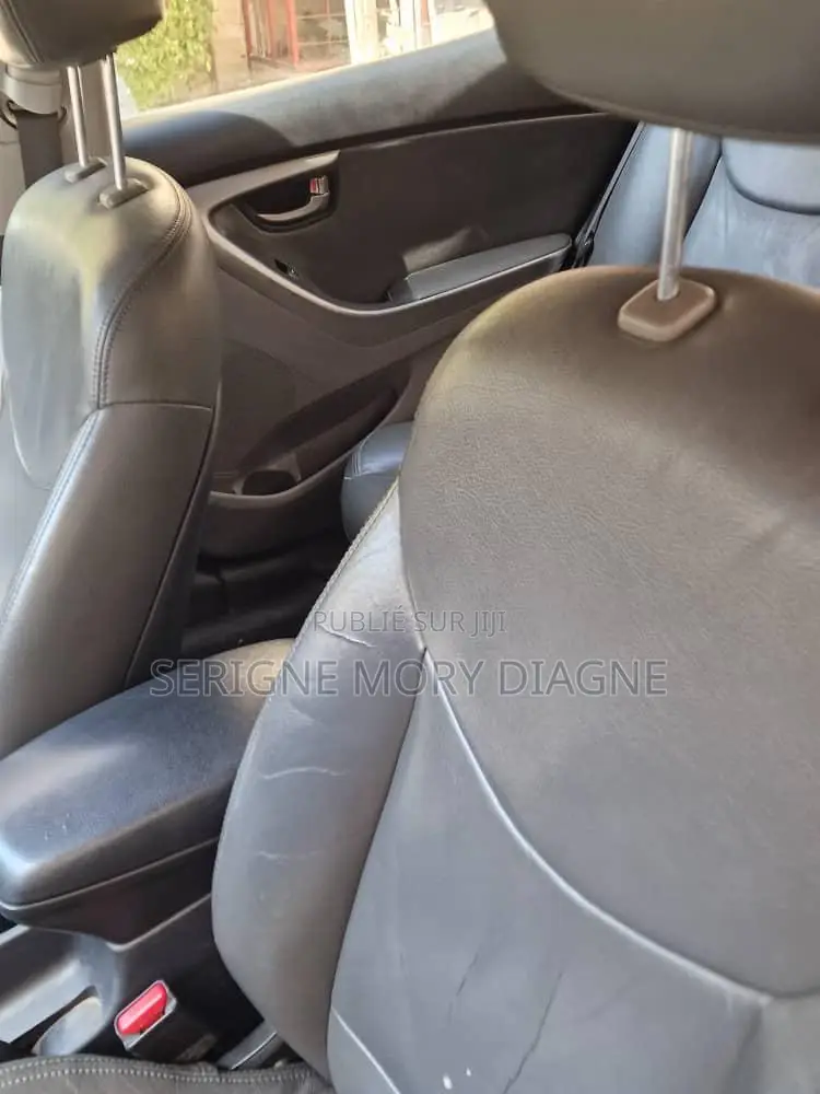 Hyundai Elantra 2013 Black