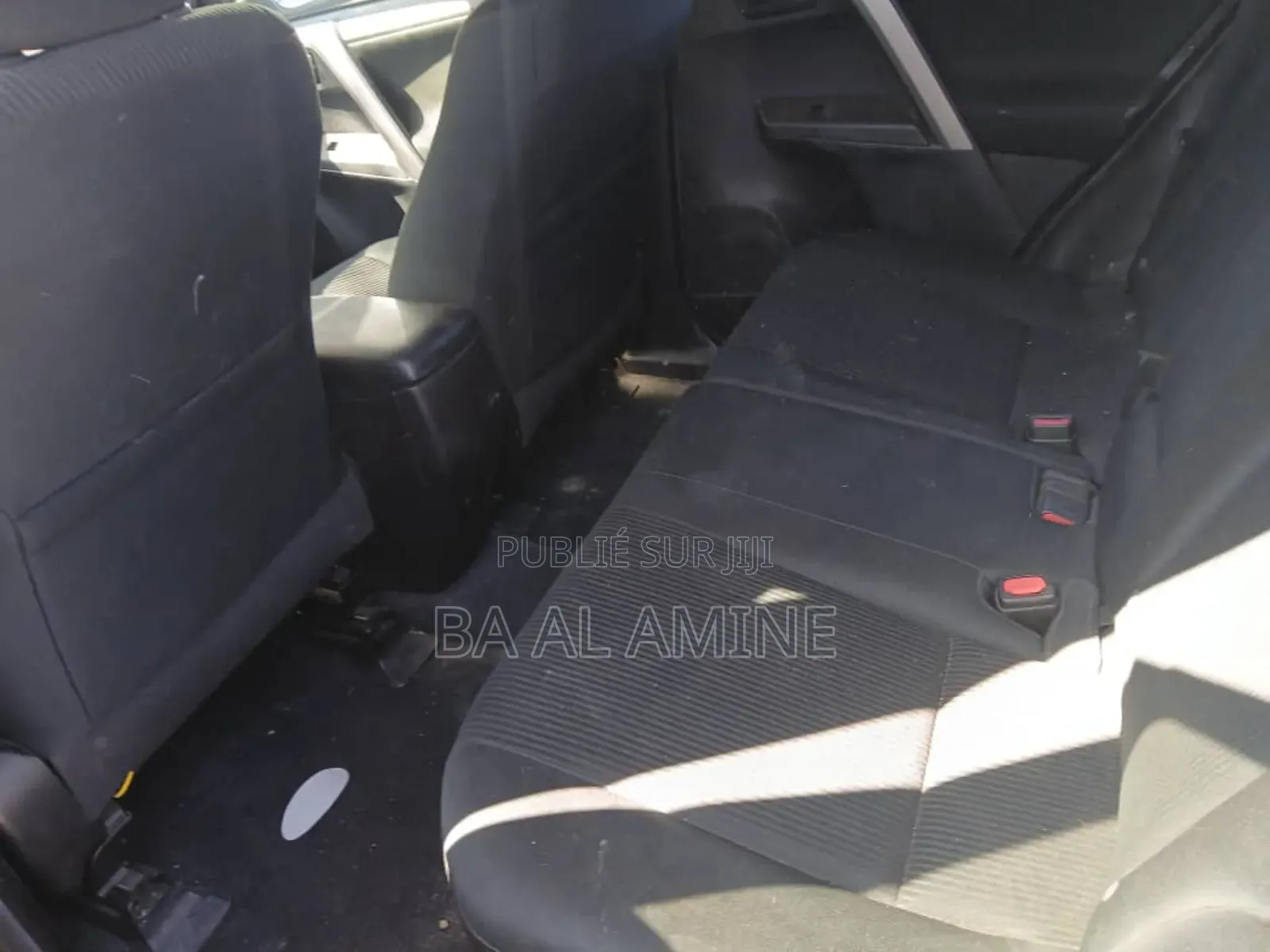 Toyota RAV4 LE 4dr SUV AWD (2.5L 4cyl 6A) 2018 Blanc