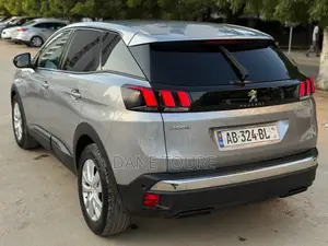 Peugeot 3008 2018 Gris