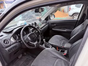 Suzuki Vitara 2021 Blanc