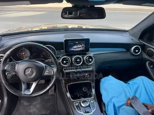 Mercedes-Benz GLC-Class 2019 Black